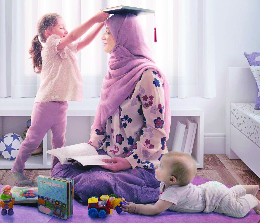 خانواده سالم متضمن تقویت فرهنگ اصیل ایرانی اسلامی در جامعه است خانواده سالم متضمن تقویت فرهنگ اصیل ایرانی اسلامی در جامعه است