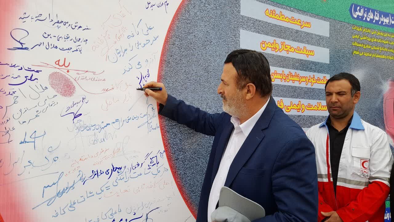 مسافران نوروزی در دیلم استقبال شدند