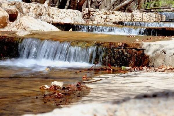 Kuhreng Şelalesi'nin suları Zayandeh Rud'a kavuştu