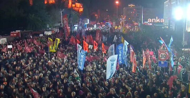 Türkiye'de "İmamoğlu" protestoları sürüyor Türkiye'de "İmamoğlu" protestoları sürüyor