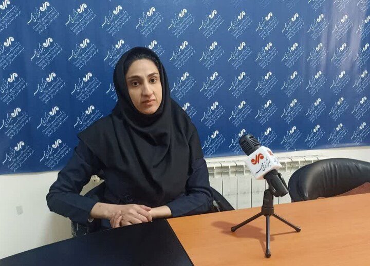 شاعر کردستانی: هنر بدون حمایت پژمرده میشود