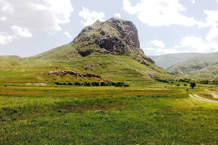 هیجان تا تاریخ؛ سفری فراموشنشدنی به قلعههای آذربایجان شرقی