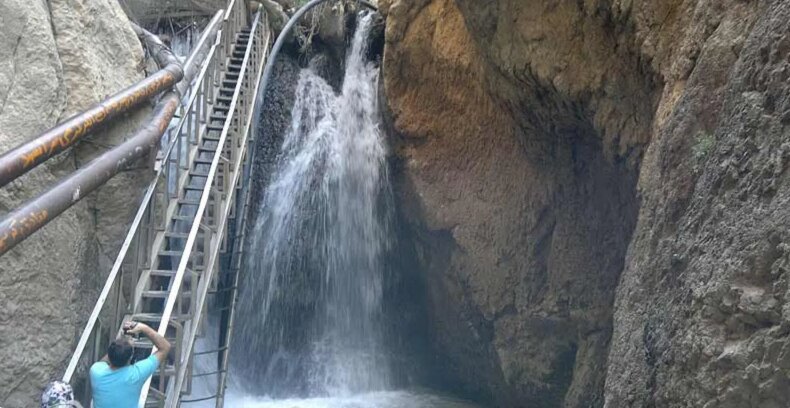 آبشار یاسوج؛ جاذبه ای خاص و دسترسی آسان