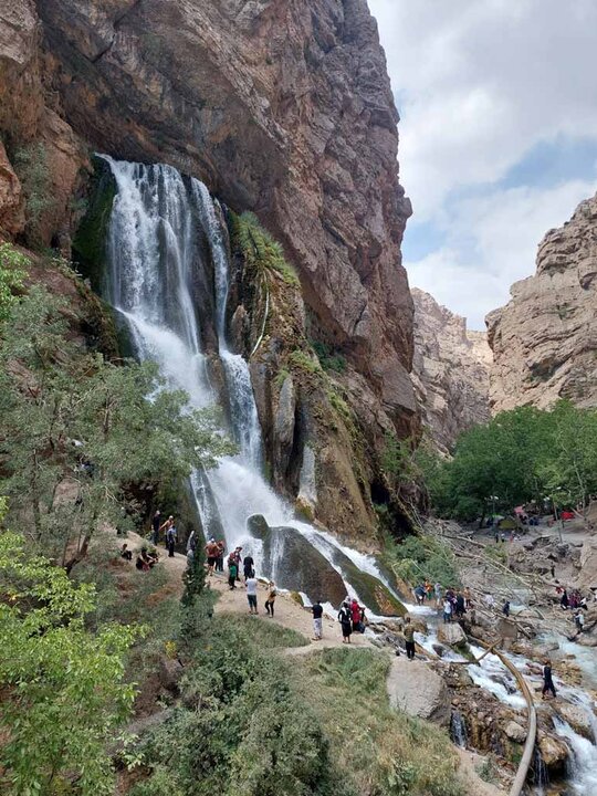 سفر به ۷ آبشار رویایی لرستان