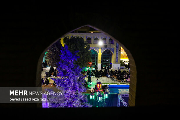 مراسم احیای شب بیست و یکم ماه رمضان در دانشگاه شریف