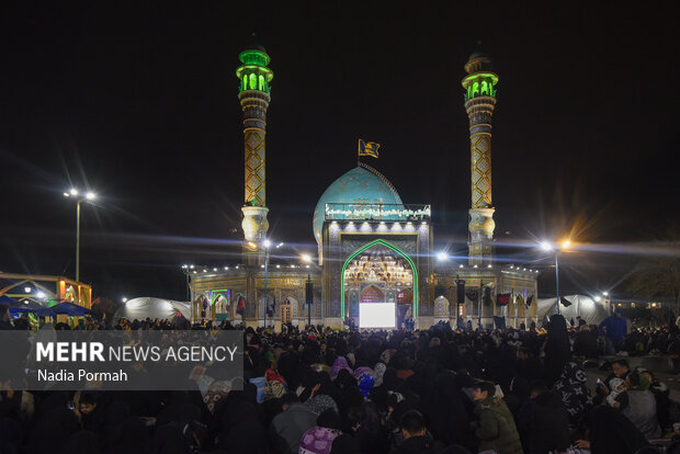 شب بیست و یکم رمضان- امامزاده طاهر (ع)