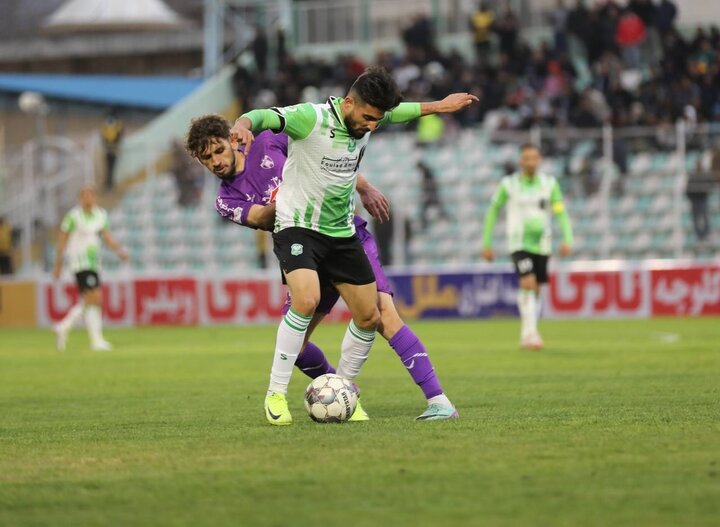 تمرین تیم خیبر خرمآباد