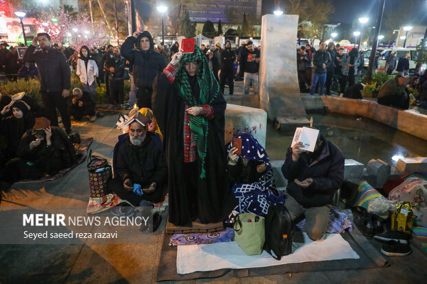 مراسم احیای شب بیست و سوم ماه رمضان در مسجد ارک تهران