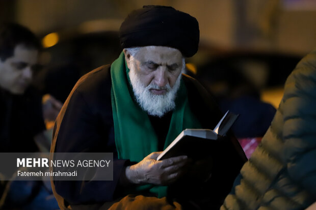 مراسم احیای شب بیستوسوم ماه رمضان در حسینیه همدانیها