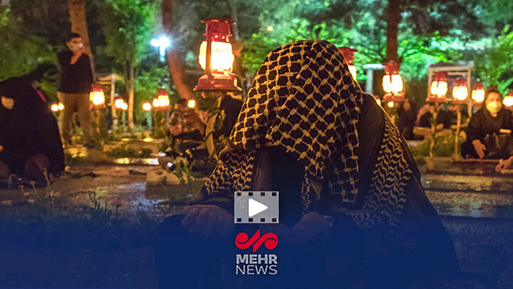 شب زندهداران در شب قدر کنار شهدا خدا را صدا زدند شب زندهداران در شب قدر کنار شهدا خدا را صدا زدند