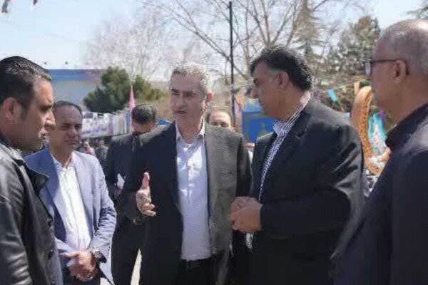 تاکید فرماندار پردیس بر ارائه خدمات مناسب به مسافران نوروزی