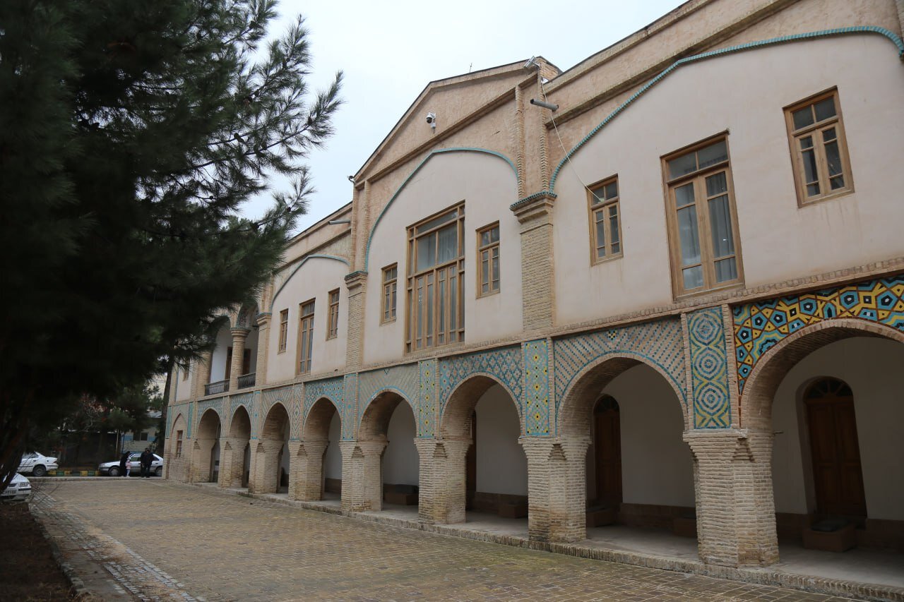 عمارت سردار مفخم؛ گنجینهای از تاریخ و هنر در قلب بجنورد