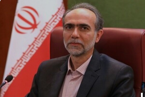 ارائه آموزشهای محیطزیستی برای مدیران و کارکنان دولت