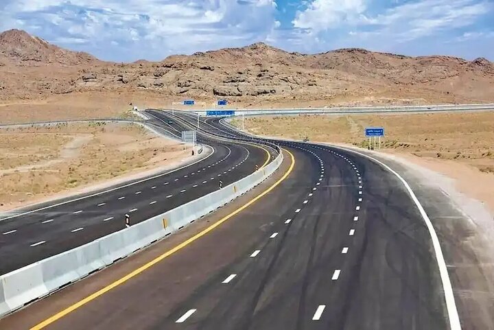 نامه نماینده شیراز به وزیر راه برای تکمیل آزادراه شیراز - اصفهان