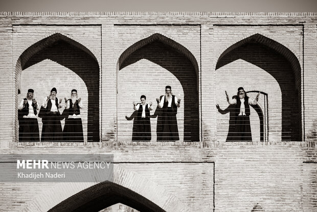 سنت چاوشی خوانی