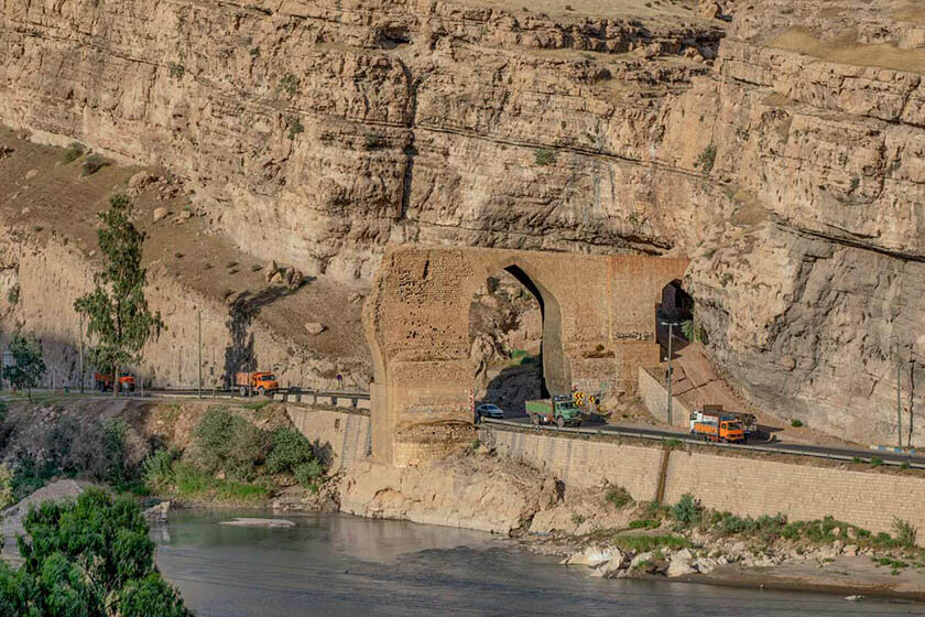 سفر به پایتخت پلهای تاریخی ایران