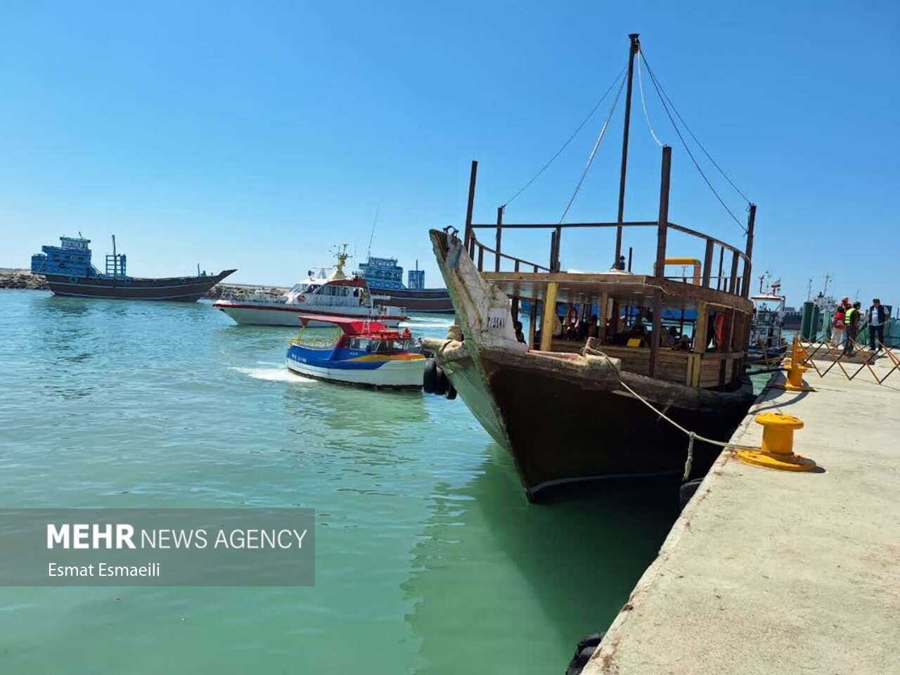 گناوه مستعد رونق گردشگری دریایی؛ زیرساختها تقویت شود