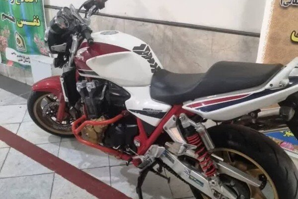 کشف موتورسیکلت قاچاق به ارزش ۱۰ میلیارد ریال در شهرقدس