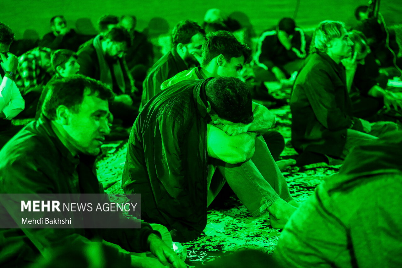 ساعات حسرت و امید فرا رسید؛ «خداحافظ» ماه خوب خدا