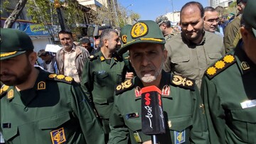 ملت قهرمان ایران در مسیر ایمان قدم گذاشته‌اند