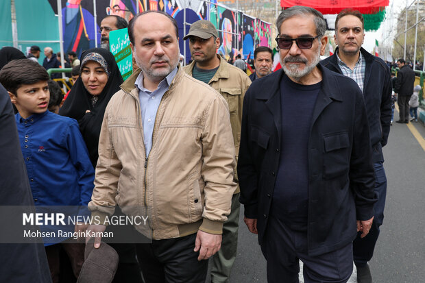 حضور مسئولان لشکری و کشوری در راهپیمایی روز قدس 21