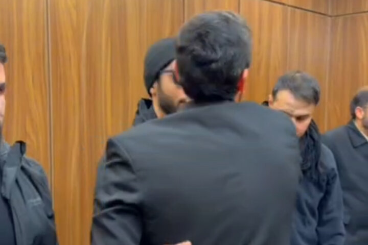 تصاویری از حضور جانبازان لبنانی حادثه پیجر در حرم مطهر رضوی