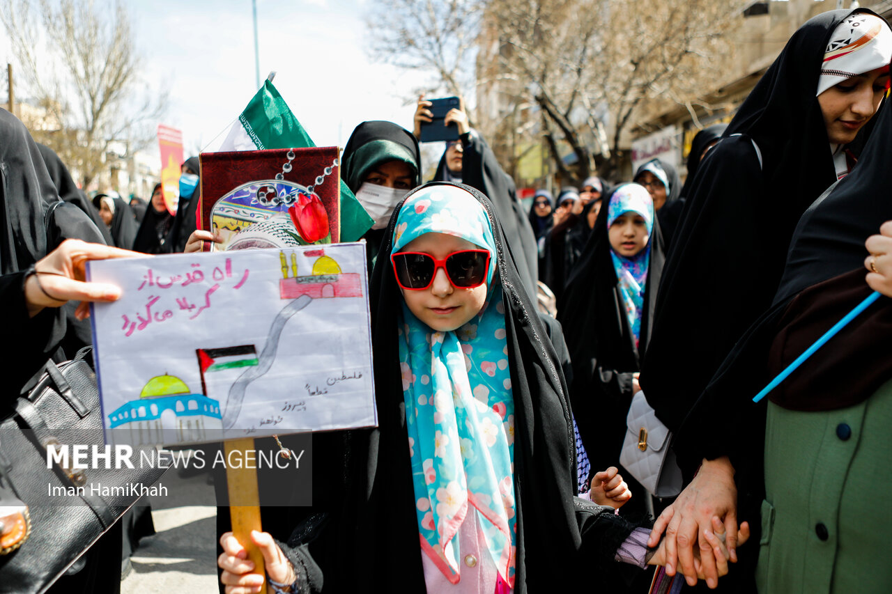 جلوههای رویش انقلاب ؛ نوجوانان سمنانی در میدان حمایت از فلسطین