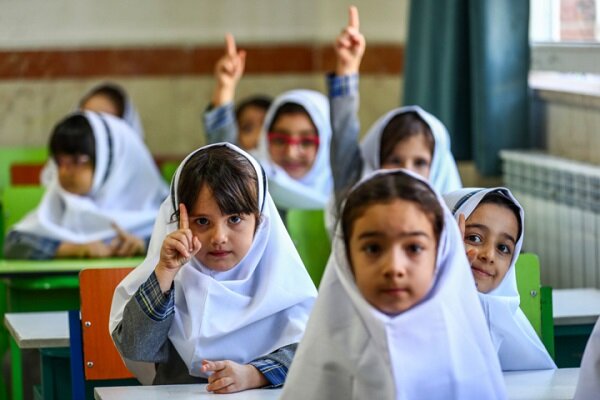 تجربه کار تربیتی با فرزندتان را در رویداد «الفتا» ثبت کنید 1 تجربیات خود در کار تربیتی با فرزندتان را در رویداد الفتا ثبت کنید