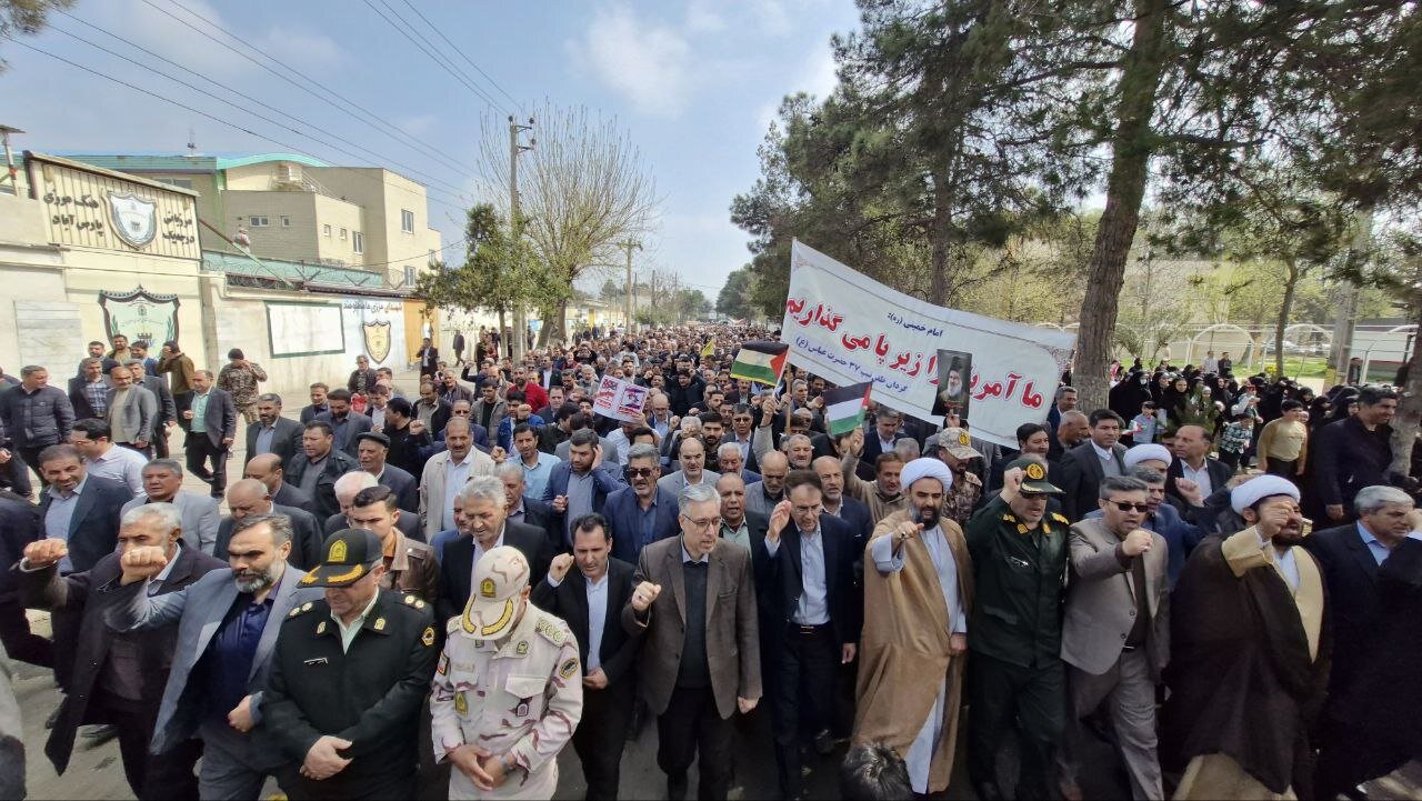 خروش مرزنشینان پارسآباد در نقطه صفر مرزی برای دفاع از مظلوم