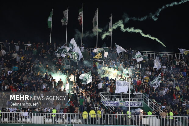 لیگ برتر فوتبال - آلومینیوم اراک و تراکتور 12