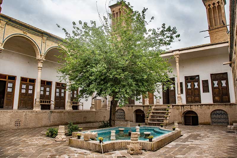 خانه زند؛ میراثی ارزشمند از معماری عصر قاجار در قم