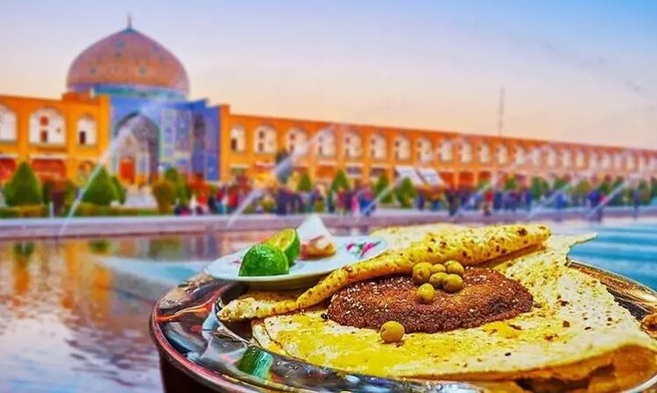شکمگردی نوروزی در نصفجهان