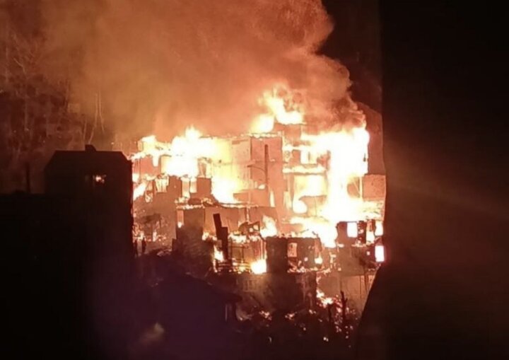 امامزاده ابراهیم شفت یک روز پس از حادثه حریق