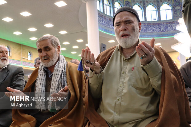 طلوع فطر در استان سمنان؛ همهمهٔ دلهای عاشق بر آستان خدا