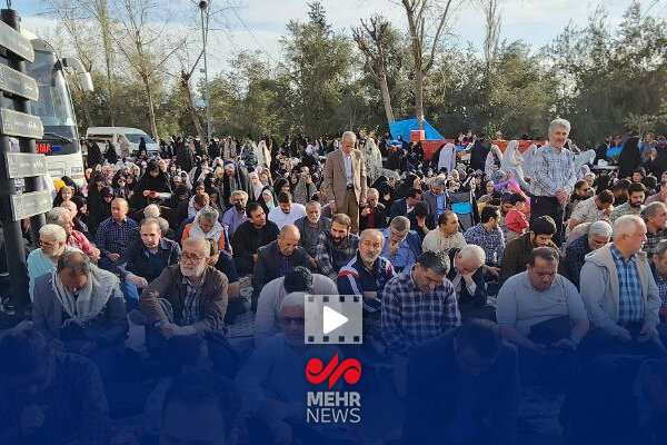 Bayram Namazında 'Allahu Ekber' Nidaları Bayram Namazında 'Allahu Ekber' Nidaları