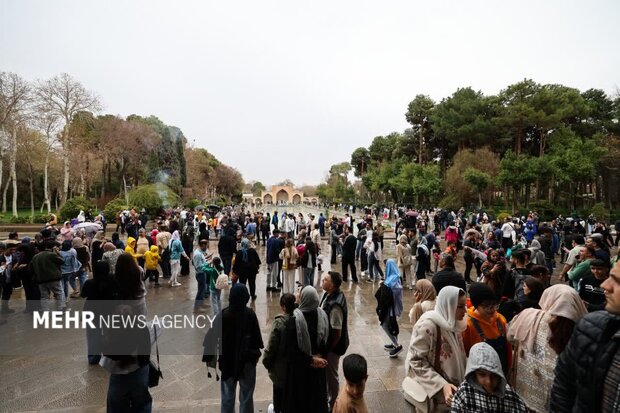 آغاز موج سوم سفرهای نوروزی در اصفهان