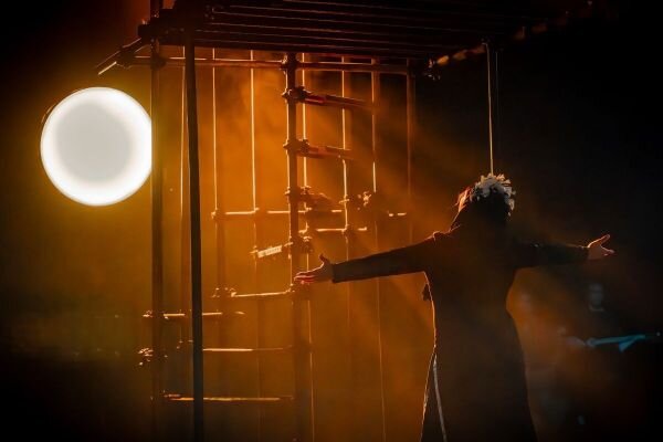 «شبیه شبیه آنتیگون»؛ جایی که تعزیه و سوفکل کنار هم قرار میگیرند «شبیه شبیه آنتیگون»؛ جایی که تعزیه و سوفکل کنار هم قرار میگیرند