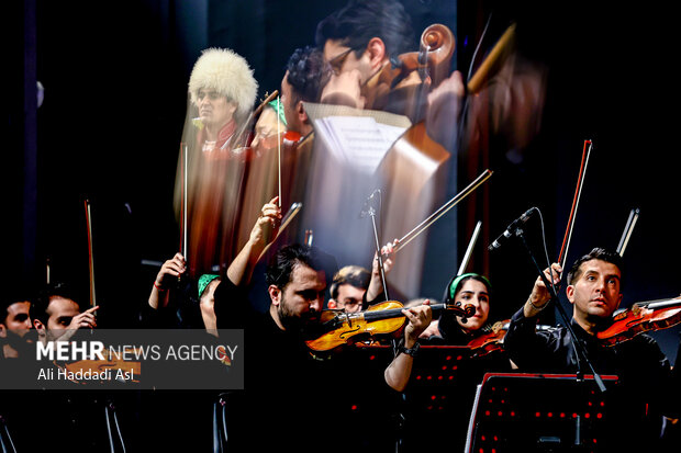 «سمفونی نوروز» نمادی از تنوع فرهنگی و همبستگی اقوام ایرانی