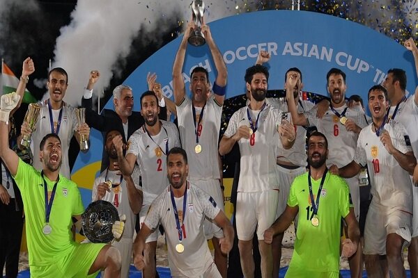 تمجید AFC از فوتبال ساحلی ایران و تعریف از یک بازیکن تمجید AFC از فوتبال ساحلی ایران و تعریف از یک بازیکن
