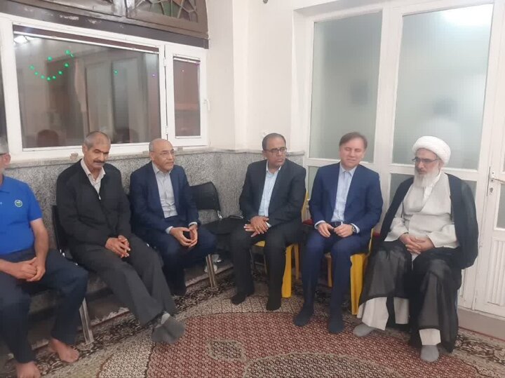 مراسم گرامیداشت روز جمهوری اسلامی در بوشهر برگزار شد