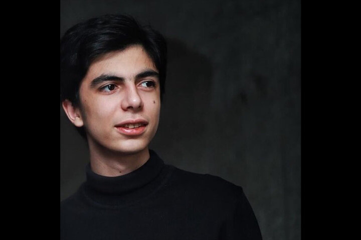 «مجلس توبهنامه نویسی اسماعیل بزاز»؛ مونولوگ به معنای واقعی کلمه!