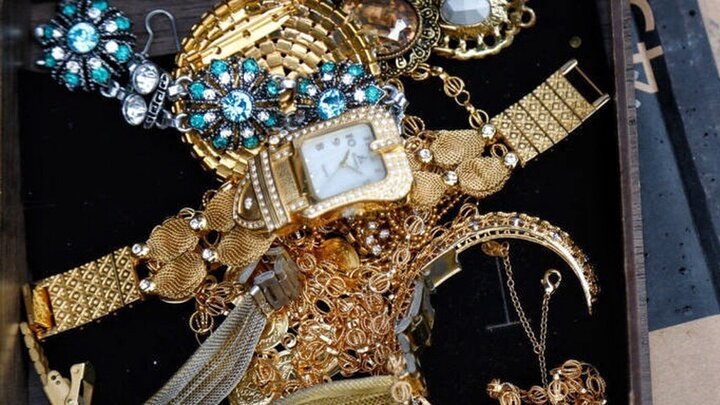 کشف ۵۴۶ گرم طلای قاچاق توسط پلیس فرودگاه کیش