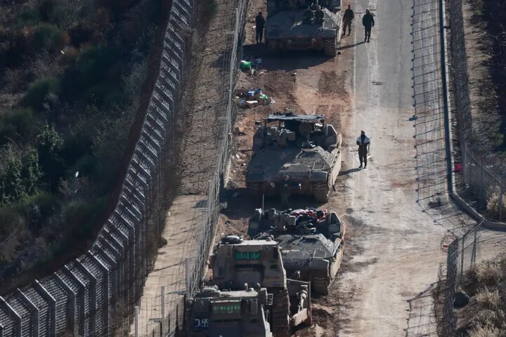 Israel strikes Syria military bases, infrastructures