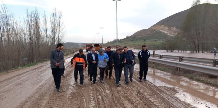 دستور دادستان اردبیل برای پیگیری قضایی حادثه رانش زمین در جاده اردبیل