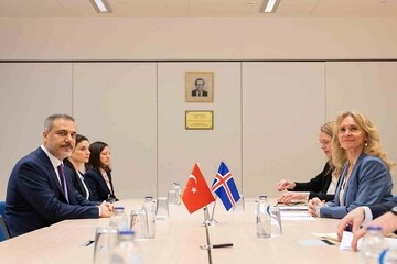 Fidan, İzlandalı mevkidaşı Gunnarsdottir ile görüştü