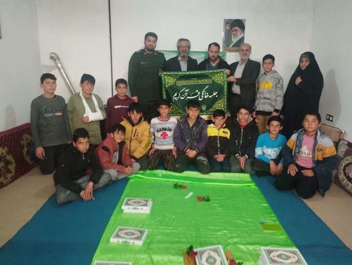 ثبت هزار و ۲۰۰ جلسه خانگی قران کریم در استان همدان