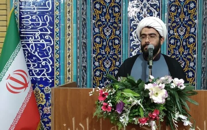 ملت ایران دست از مقاومت برنمی‌دارد