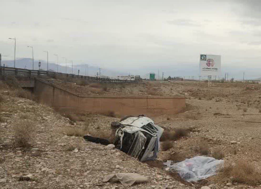 دو سانحه ترافیکی در جاده‌های استان مرکزی ۱۰ مصدوم بر جای گذاشت