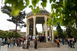 حافظیه در صدر بازدیدهای نوروزی فارس تا روز چهارم فروردین