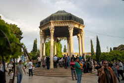 «سیمای جهانی حافظ» موضوع علمی بیست‌ و نهمین یادروز این شاعر پرآوازه